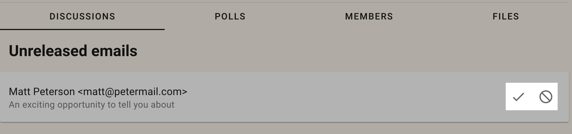 Location of the approve and reject buttons for an unrecognised email
